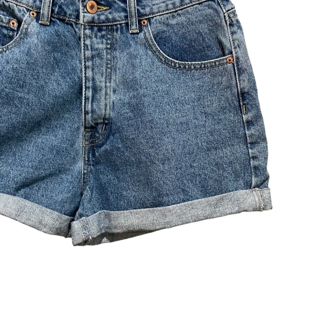 Forever 21 Cuffed Button Fly Denim Shorts Size 29 - Picture 5 of 9